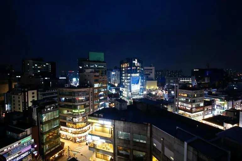 24 Guesthouse Oneroomtel Sinchon Avenuel Seoul