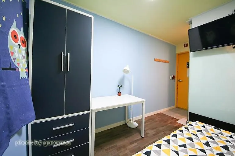 Guest house 24 Guesthouse Oneroomtel Sinchon Avenuel Seoul